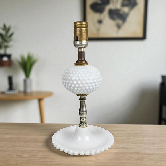 Vintage Milk Glass Hobnail Lamp: Retro White Bedside Table Lamp - Picture 1 of 9